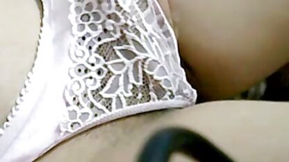 सोफे पर महान कमबख्त सेक्सी मूवी फुल सेक्सी मूवी