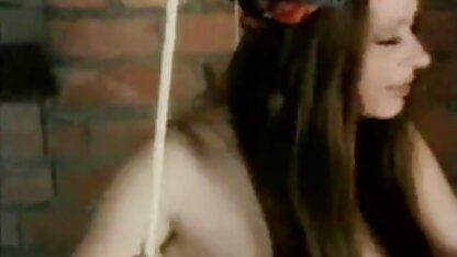 एलेक्सिस एक दोस्त के साथ सेक्सी फुल मूवी हिंदी वीडियो कार्ड बजाना